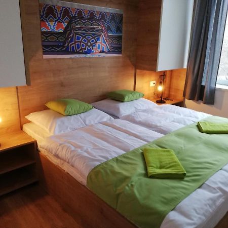 Life Hostel Slovenia ราโดว์ลิตซา ภายนอก รูปภาพ